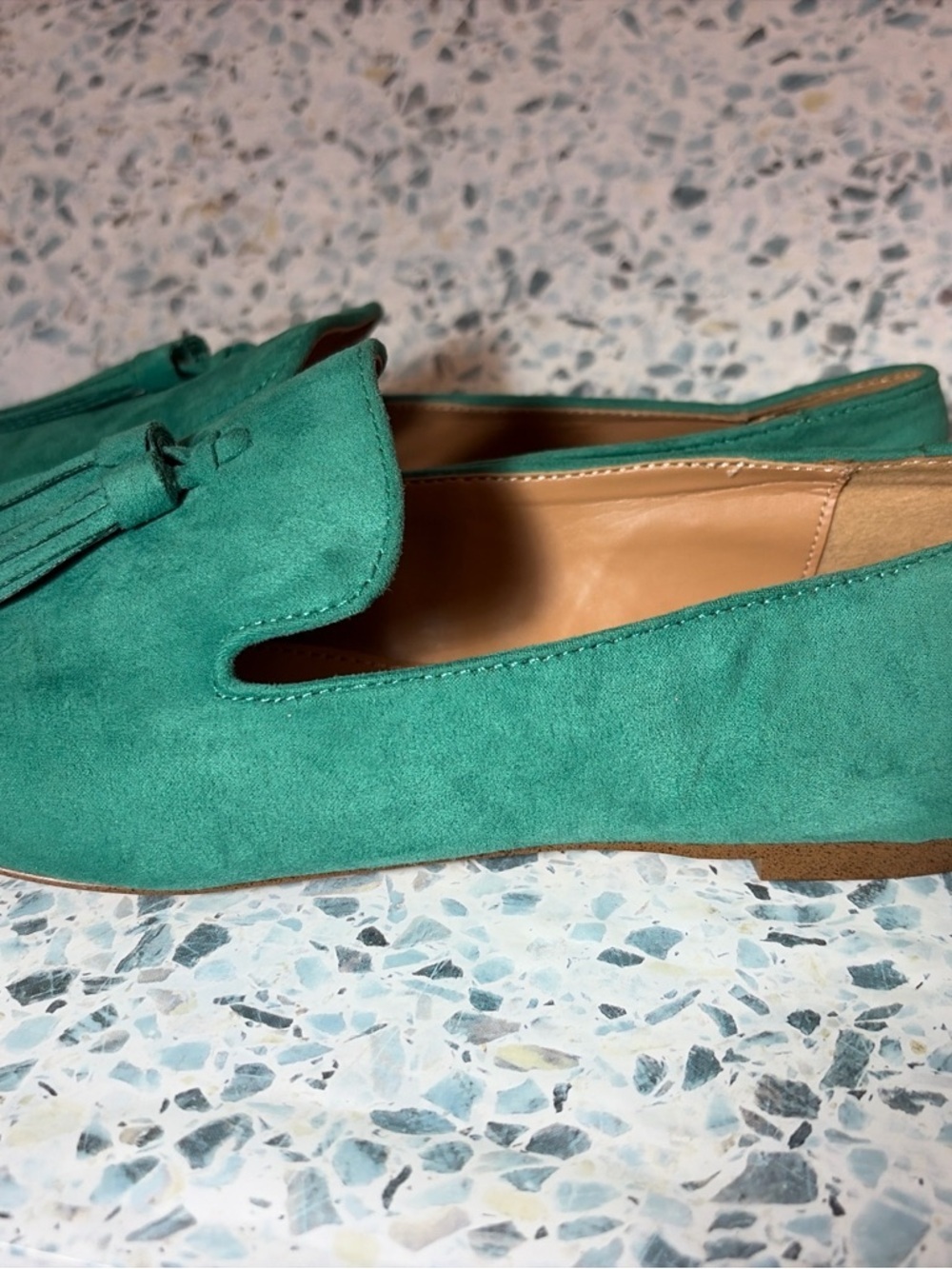 J.Crew Green Suede Tassel Loafers Size 7.5 Slip On Flats - Picture 6 of 6